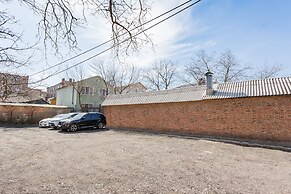 Green Hall Apart-hotel