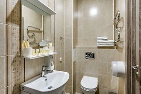 Green Hall Apart-hotel