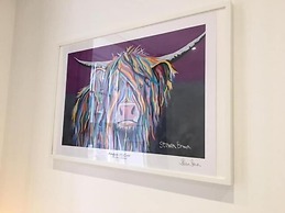 Heart of Edinburgh City Flat