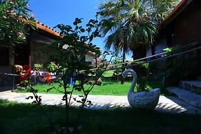 Assos Sardunya Butik Hotel