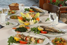 Assos Sardunya Butik Hotel