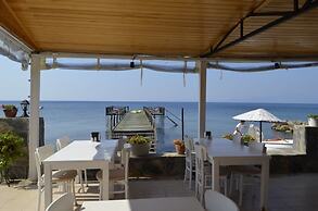 Assos Sardunya Butik Hotel