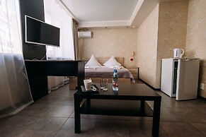 Svoyak Hotel