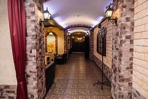 Svoyak Hotel