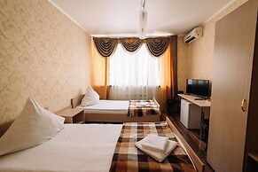 Svoyak Hotel