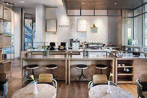 Hotel Nia, Autograph Collection