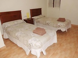 Hostal Abastos