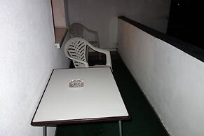 Tolstov-Hotels Large 3,5 Room Apartment