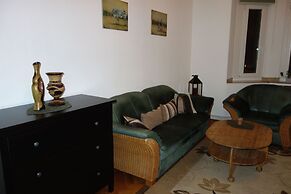 Tolstov-Hotels Large 3,5 Room Apartment