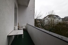 Tolstov-Hotels Large 3,5 Room Apartment