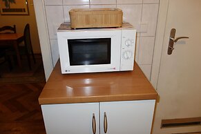 Tolstov-Hotels Large 3,5 Room Apartment