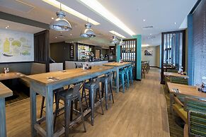 Premier Inn Manchester Salford Media City