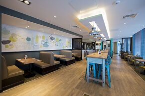 Premier Inn Manchester Salford Media City