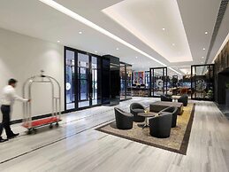 Novotel Chennai Chamiers Road Hotel