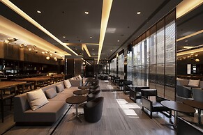 Novotel Chennai Chamiers Road Hotel