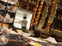 Novotel Chennai Chamiers Road Hotel