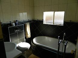 La Picasso Guesthouse