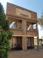 La Picasso Guesthouse