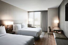 AC Hotel by Marriott Tampa Airport