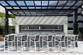 AC Hotel by Marriott Tampa Airport