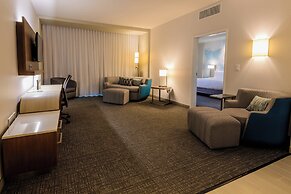 Courtyard by Marriott Lake Jackson