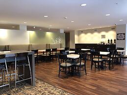 MainStay Suites St Louis Airport