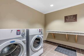MainStay Suites St Louis Airport