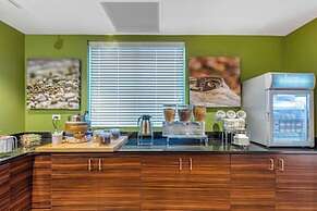 MainStay Suites St Louis Airport