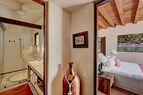 Las Palmas Luxury Villas