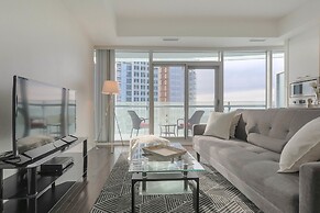 Noel Suites - York and Simcoe