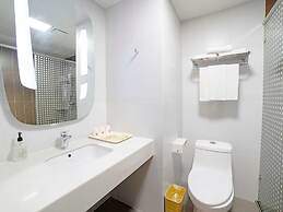 ibis Chengdu SM Square