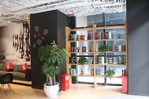 ibis Chengdu SM Square