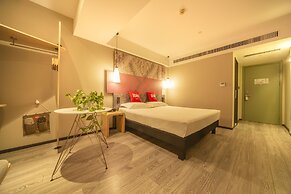 ibis Shenyang north station