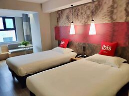 ibis Shenyang north station