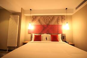 ibis Shenyang north station