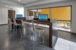 City Express by Marriott Monterrey Lindavista