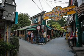 Baan Artima Mini Resort