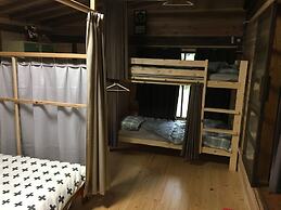 Guest House Coco Garage - Hostel