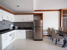 Q Conzept Condominium