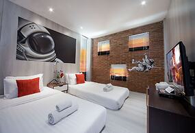 Sleep Walker Poshtel - Hostel