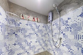 Sleep Walker Poshtel - Hostel