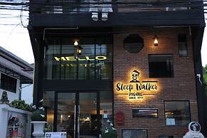 Sleep Walker Poshtel - Hostel