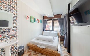 Sleep Walker Poshtel - Hostel