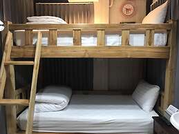 Sleep Walker Poshtel - Hostel