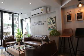 Sleep Walker Poshtel - Hostel