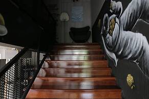 Sleep Walker Poshtel - Hostel