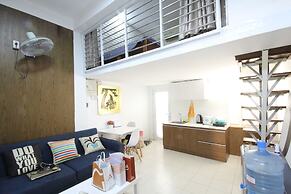 Smiley Apartment 13 - Adults Only