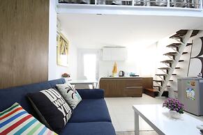 Smiley Apartment 13 - Adults Only