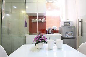 Smiley Apartment 13 - Adults Only