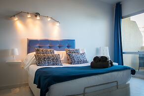 Holidays2Benal Beach